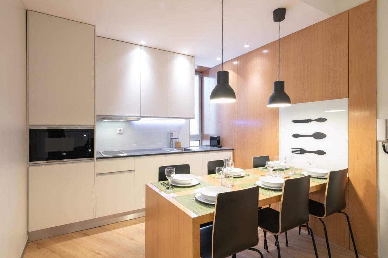 Oportments - Oliveiras Apartment Porto Luaran gambar